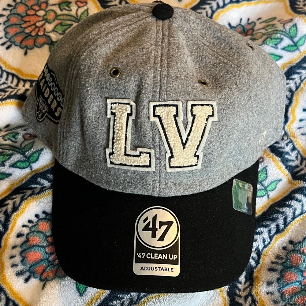 NFL RaidersGray, Cream and Black Cap. New!